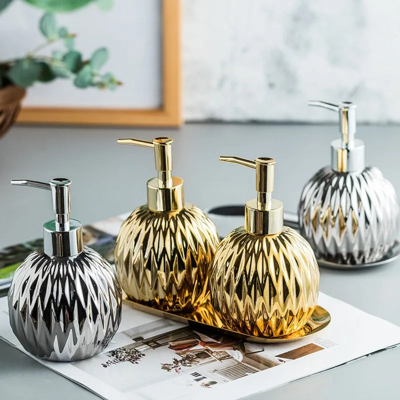 Distributeur Savon Doré avec Plateau Inox — Décoration Salle de Bain